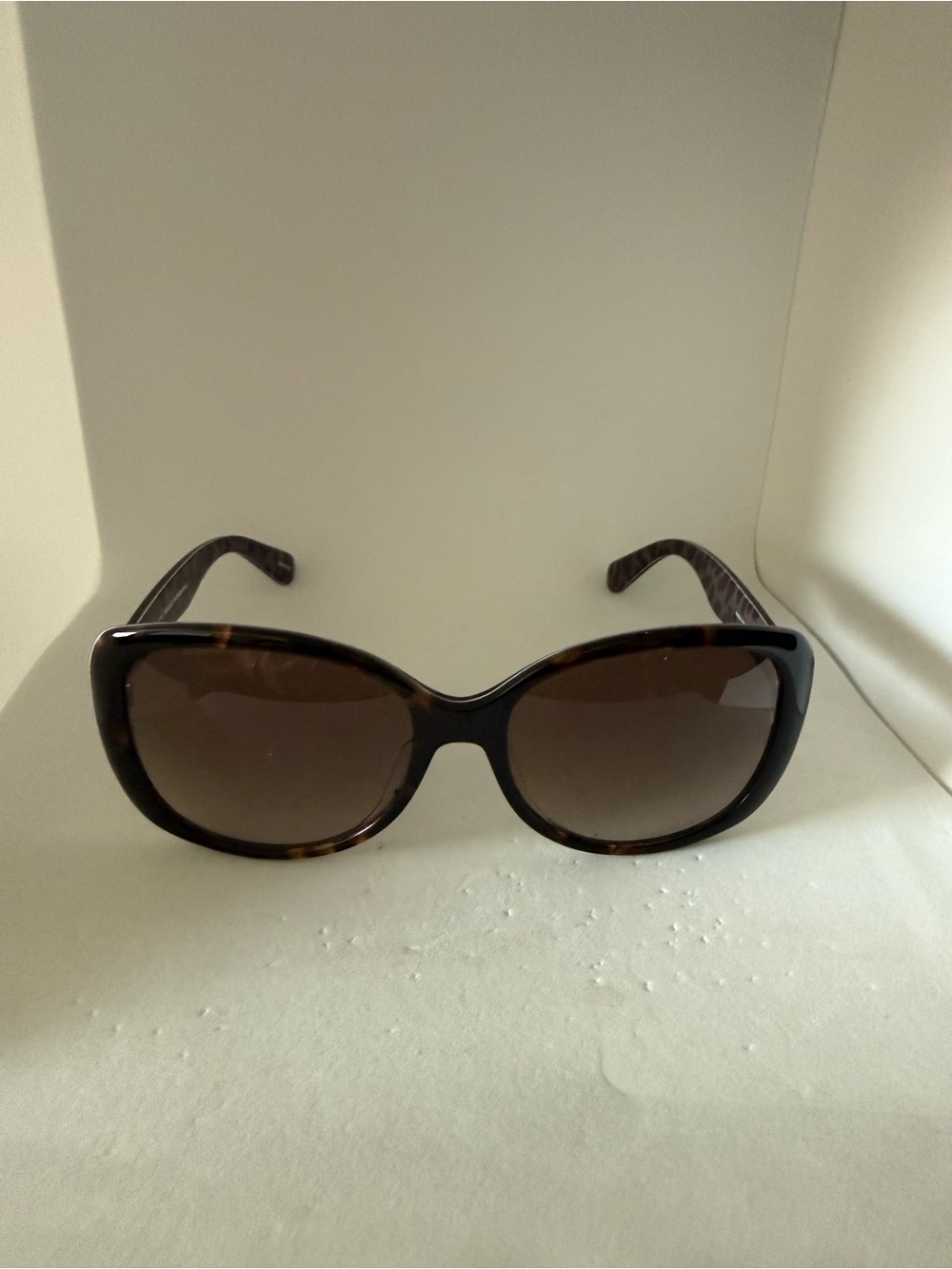 kate spade Tortoiseshell Oversized Sunglasses with Brown Gradient Lenses